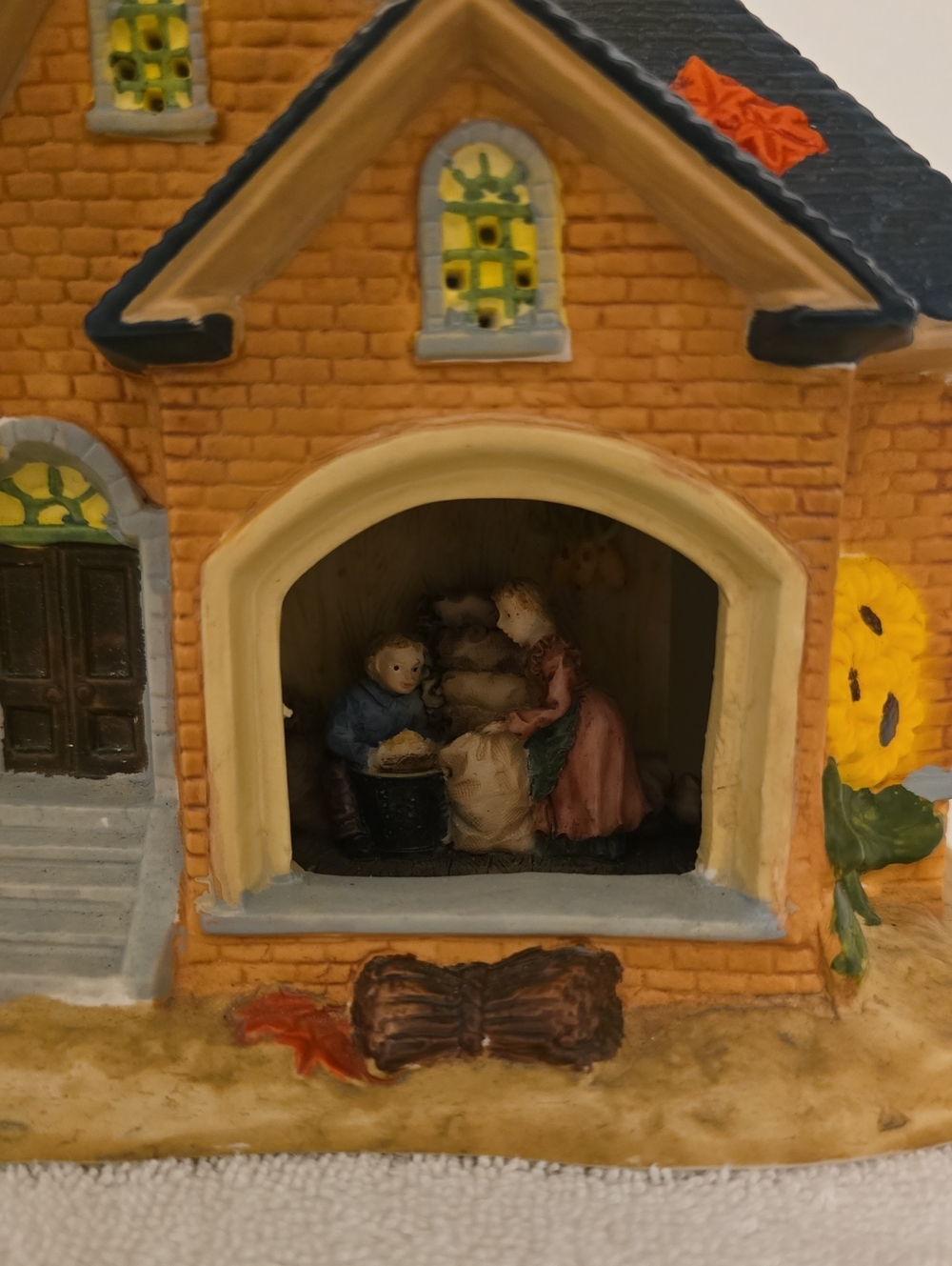 Vintage Fall Harvest Village House - Picture 3 of 17